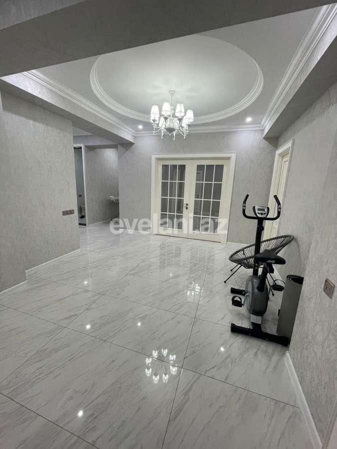 Satılır, yeni tikili, 4 otaqlı, 200 m², Bakı, Binəqədi r.