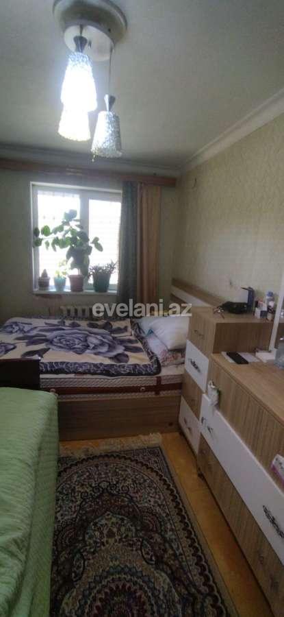 Satılır, köhnə tikili, 245 otaqlı, 45 m², Bakı, Nizami r, Neftçilər m.