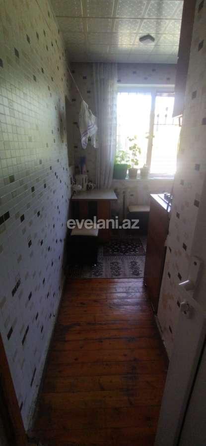 Satılır, köhnə tikili, 245 otaqlı, 45 m², Bakı, Nizami r, Neftçilər m.