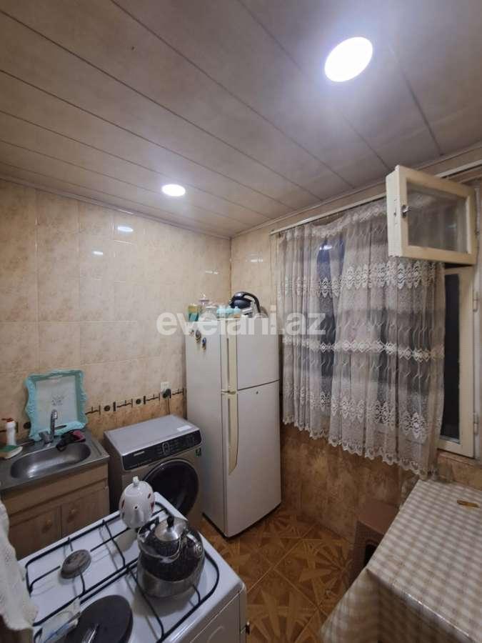 Satılır, köhnə tikili, 2 otaqlı, 47 m², Bakı, Nəsimi r.