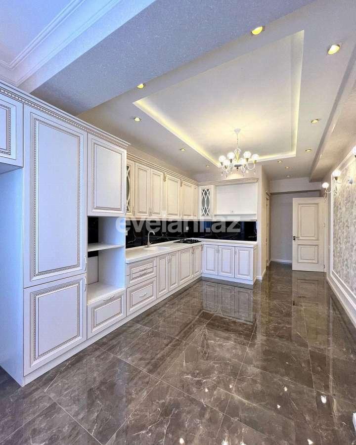 Satılır, yeni tikili, 4 otaqlı, 175 m², Bakı, Nəsimi r.