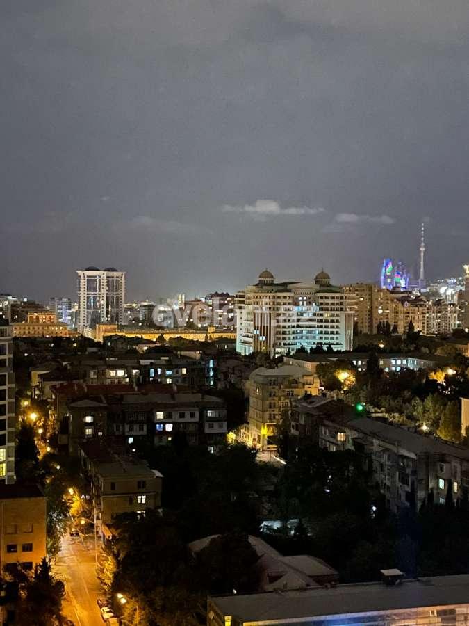 Rent, new building, 4 room, 270 m², Baku, Nasimi r.