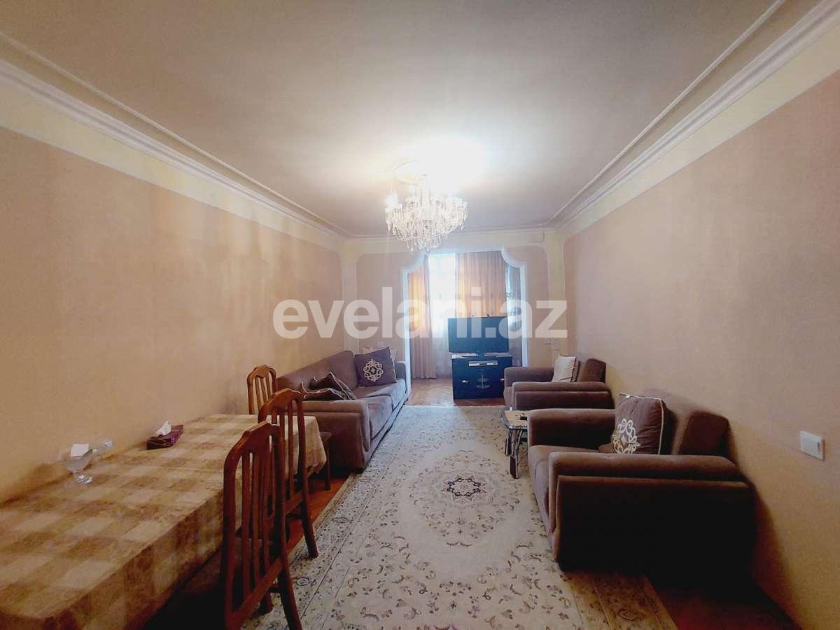 Sale, old building, 3 room, 65 m², Baku, Nizami r, Gara Garayev m.