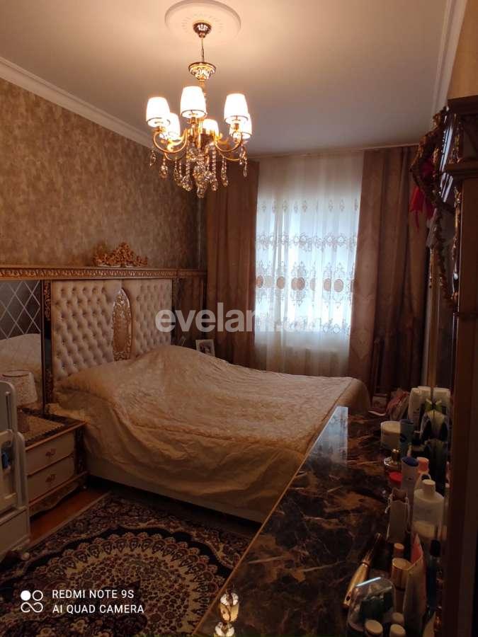 Satılır, köhnə tikili, 3 otaqlı, 90 m², Bakı, Nəsimi r, Memar Əcəmi m.