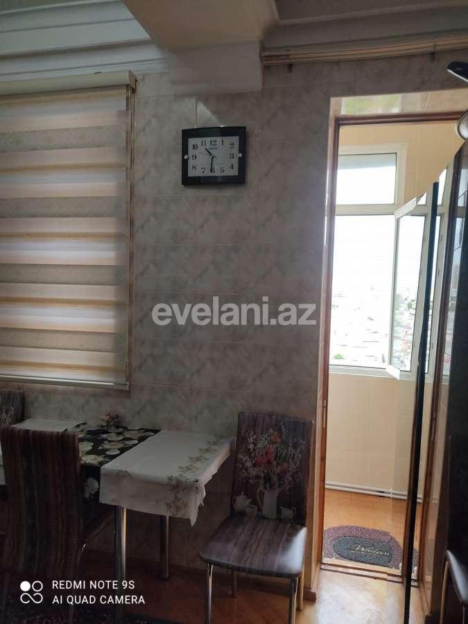 Satılır, köhnə tikili, 3 otaqlı, 90 m², Bakı, Nəsimi r, Memar Əcəmi m.