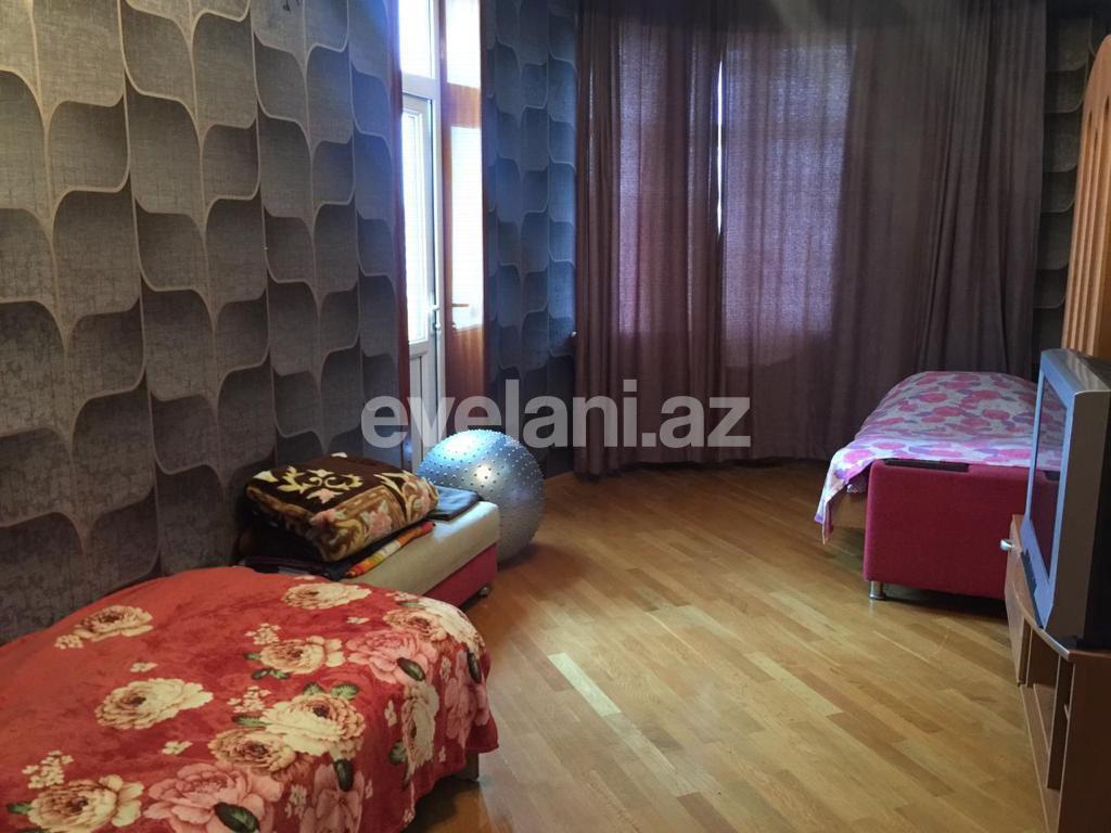 Rent, new building, 4 room, 180 m², Baku, Narimanov r.