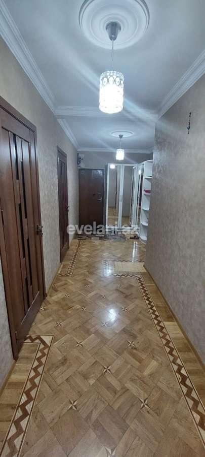 Satılır, köhnə tikili, 5 otaqlı, 110 m², Bakı, Binəqədi r, Azadlıq prospekti m.