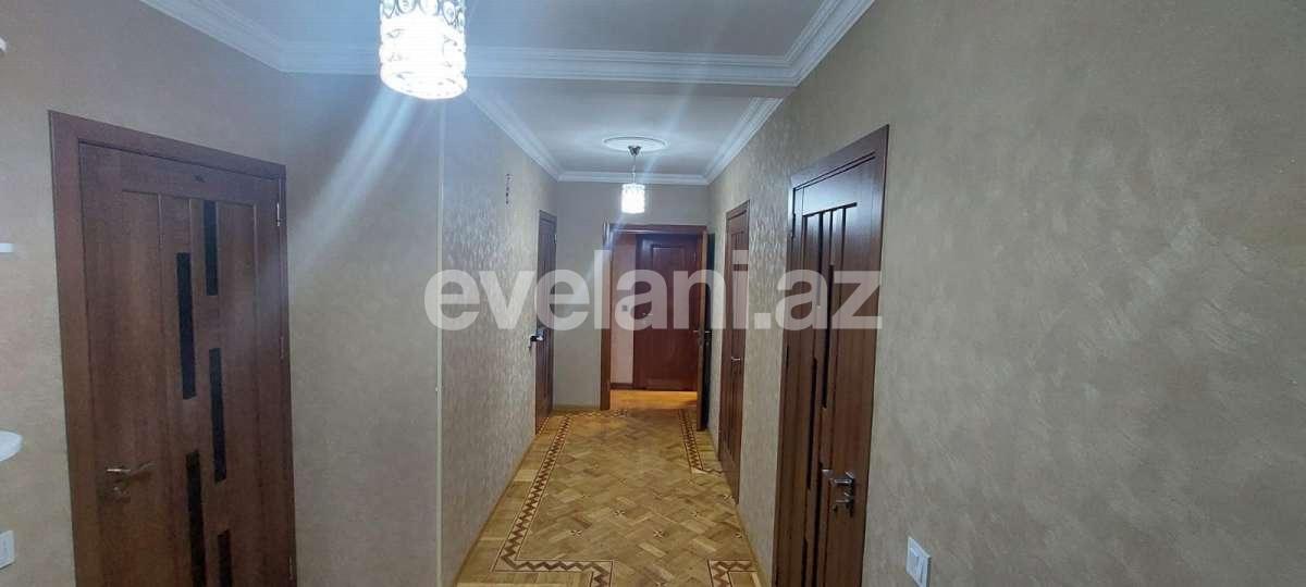 Satılır, köhnə tikili, 5 otaqlı, 110 m², Bakı, Binəqədi r, Azadlıq prospekti m.