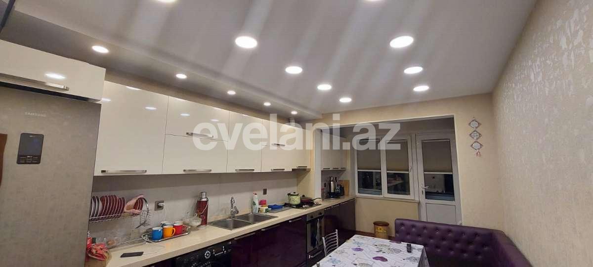 Satılır, köhnə tikili, 5 otaqlı, 110 m², Bakı, Binəqədi r, Azadlıq prospekti m.