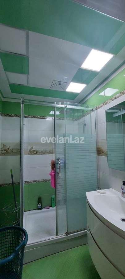 Satılır, köhnə tikili, 5 otaqlı, 110 m², Bakı, Binəqədi r, Azadlıq prospekti m.