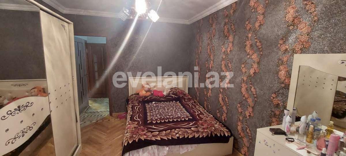 Satılır, köhnə tikili, 5 otaqlı, 110 m², Bakı, Binəqədi r, Azadlıq prospekti m.