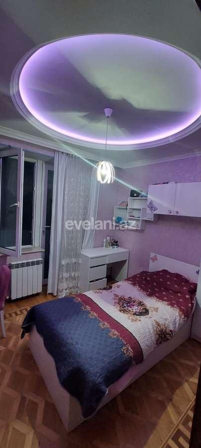 Satılır, köhnə tikili, 5 otaqlı, 110 m², Bakı, Binəqədi r, Azadlıq prospekti m.