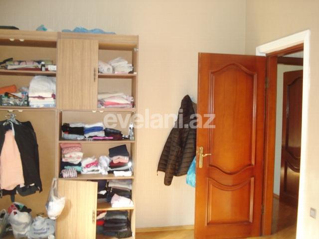 Satılır, villa, 8 otaqlı, 260 m², Bakı, Nizami r, Keşlə q, Şah İsmayıl Xətai m.