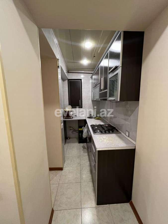 Rent, old building, 3 room, 129.99 m², Baku, Yasamal r.