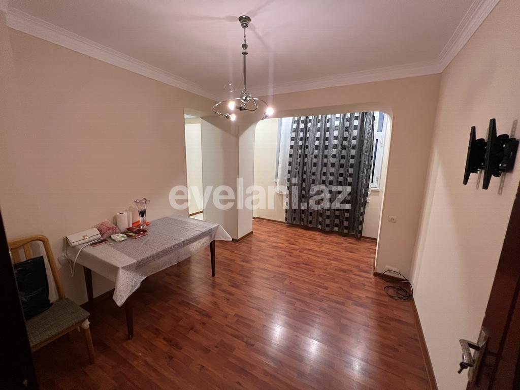 Rent, old building, 3 room, 129.99 m², Baku, Yasamal r.