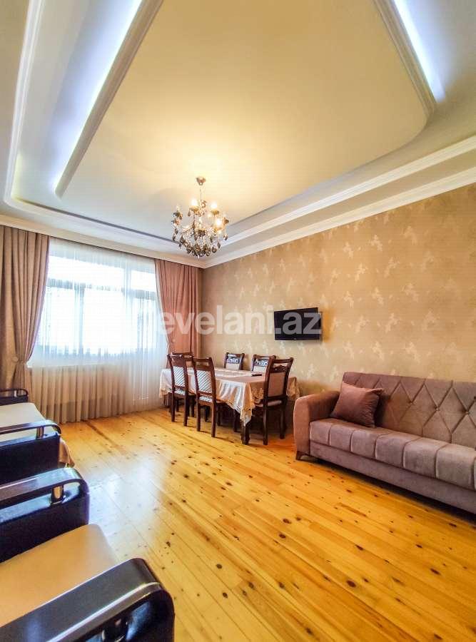 Satılır, yeni tikili, 2 otaqlı, 89 m², Bakı, Nizami r, Qara Qarayev m.