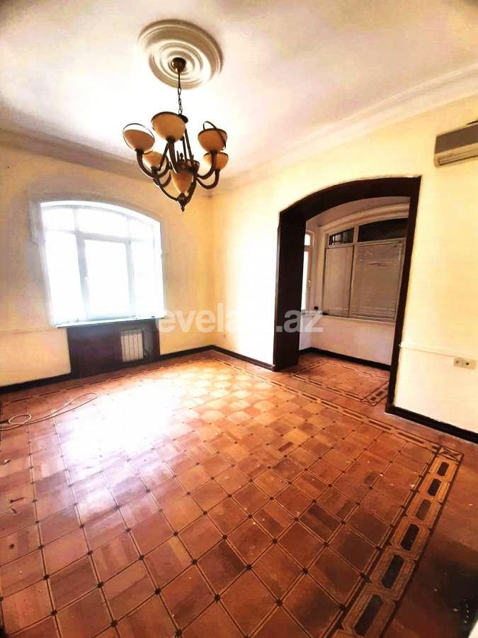 Сдаётся, офис, 16-комнаты, 800 m², Баку, Наримановский r, Гянджлик m.