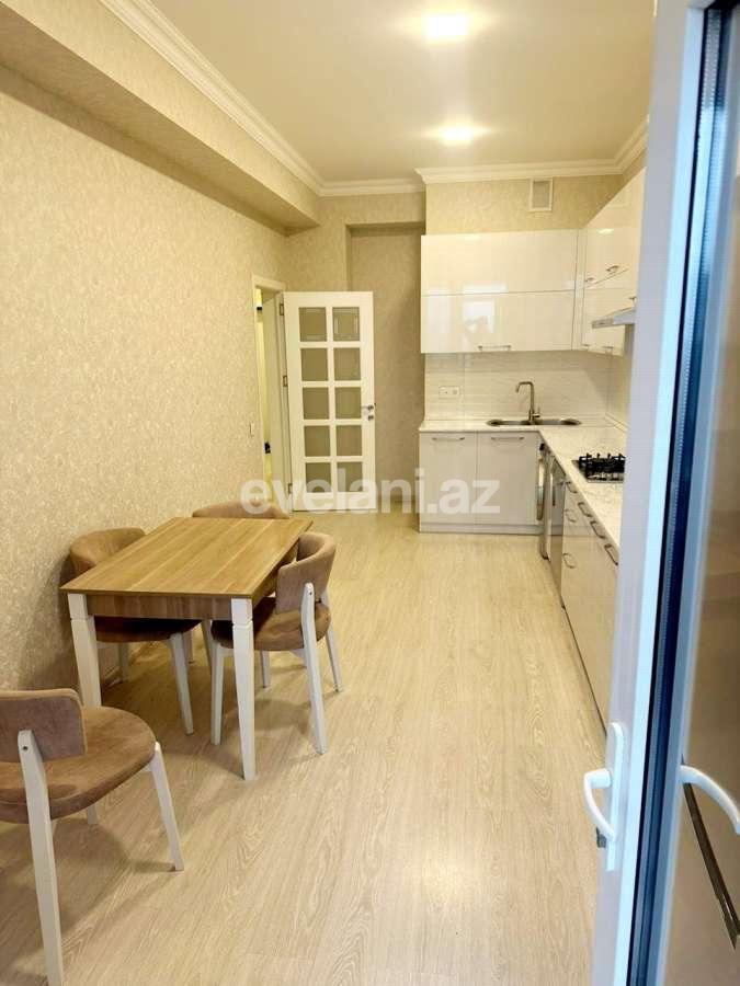 Kirayə verilir, yeni tikili, 2 otaqlı, 97 m², Bakı, Nizami r, Qara Qarayev m.