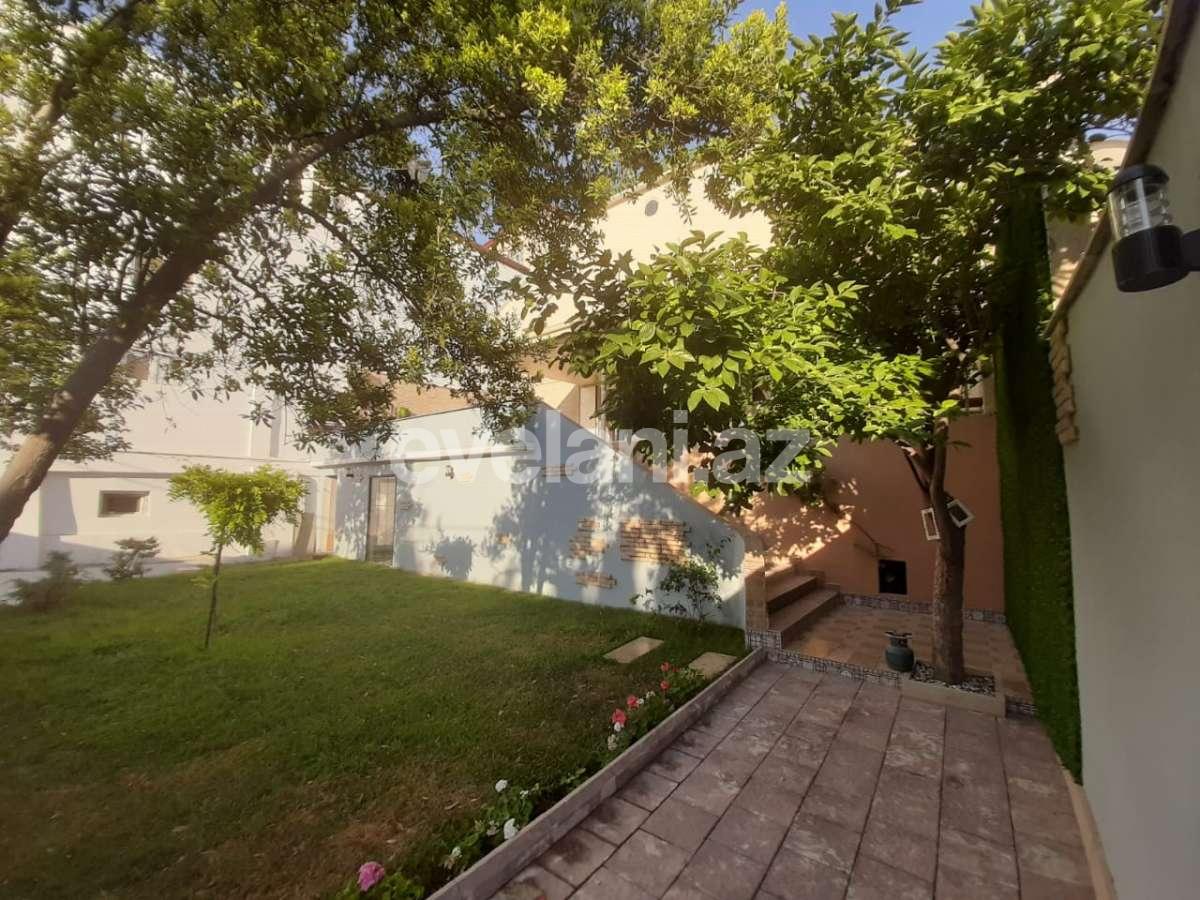 Satılır, villa, 7 otaqlı, 219.98 m², Bakı, Binəqədi r, M. Rəsulzadə q, Azadlıq prospekti m.