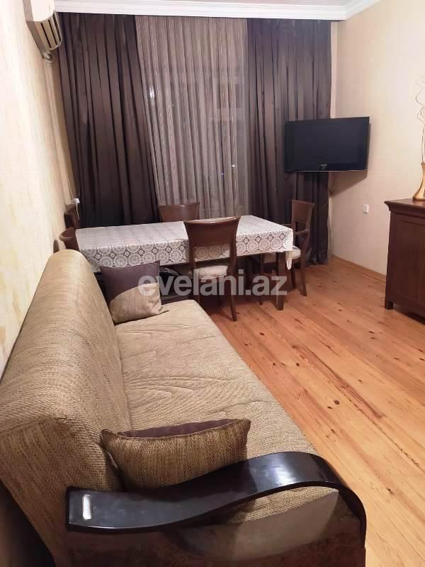 Satılır, köhnə tikili, 2 otaqlı, 65 m², Bakı, Xətai r, Əhmədli q, Xalqlar Dostluğu m.