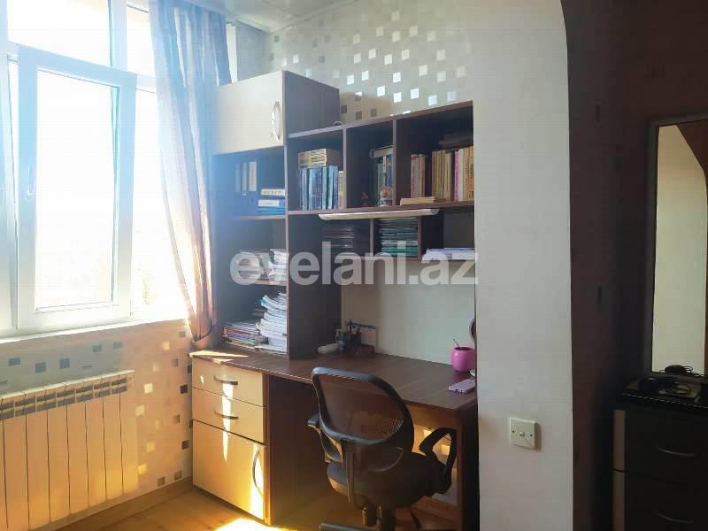 Satılır, köhnə tikili, 2 otaqlı, 65 m², Bakı, Xətai r, Əhmədli q, Xalqlar Dostluğu m.
