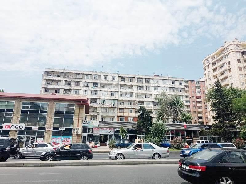 Satılır, köhnə tikili, 2 otaqlı, 65 m², Bakı, Xətai r, Əhmədli q, Xalqlar Dostluğu m.