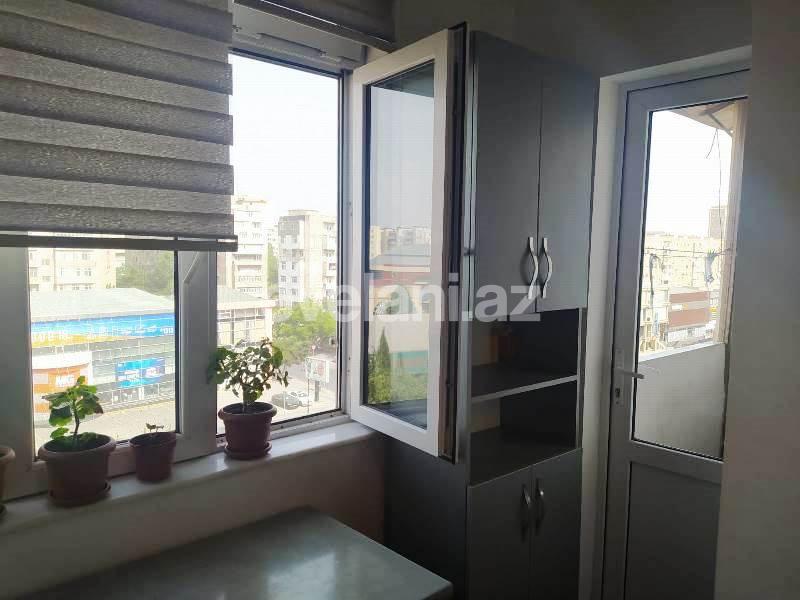 Satılır, köhnə tikili, 2 otaqlı, 65 m², Bakı, Xətai r, Əhmədli q, Xalqlar Dostluğu m.