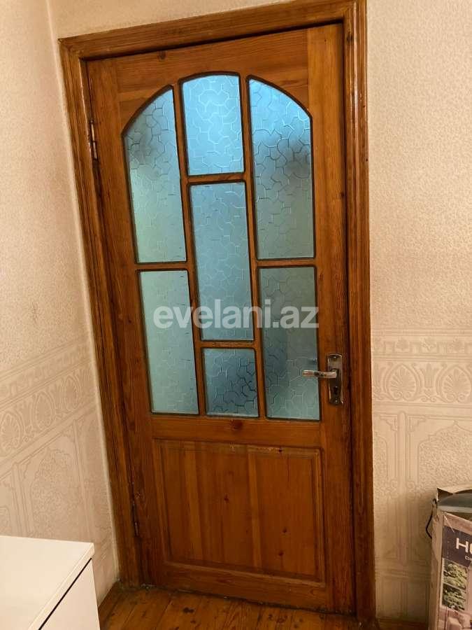 Sale, old building, 3 room, 71.3 m², Baku, Sabail r, Badamdar d, Elmlar Akademiyası m.