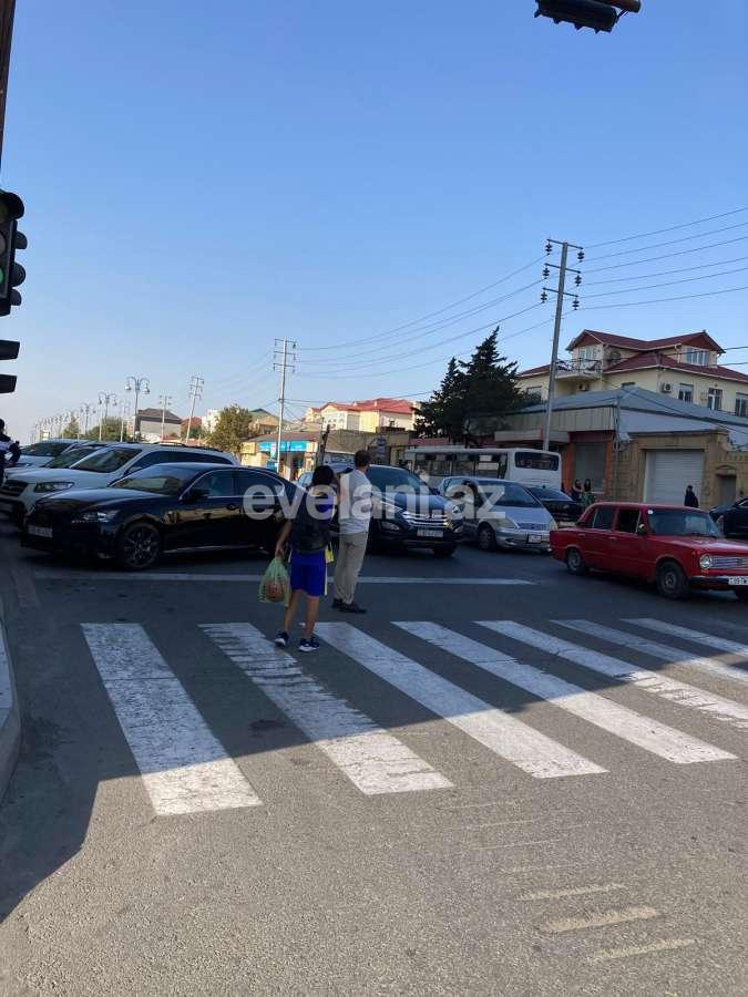 Sale, old building, 3 room, 71.3 m², Baku, Sabail r, Badamdar d, Elmlar Akademiyası m.