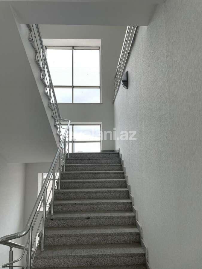 Kirayə verilir, ofis, 14 otaqlı, 600 m², Bakı, Xətai r.