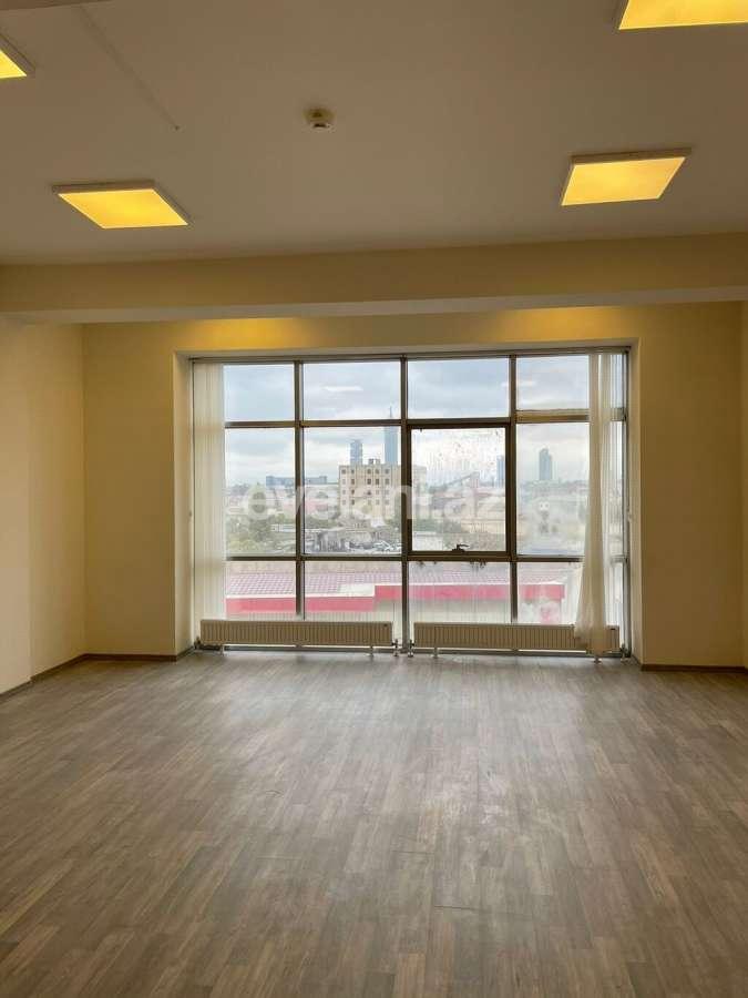 Kirayə verilir, ofis, 14 otaqlı, 600 m², Bakı, Xətai r.