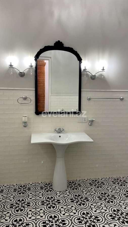 Rent, old building, 3 room, 130 m², Baku, Nasimi r.