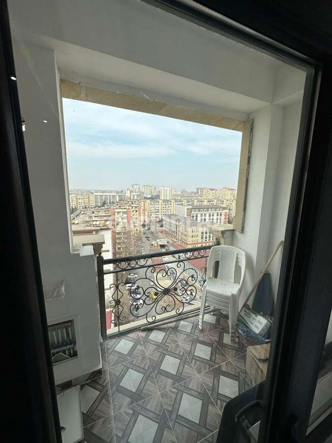 Satılır, yeni tikili, 2 otaqlı, 65 m², Bakı, Binəqədi r, 8-ci mikrorayon q.