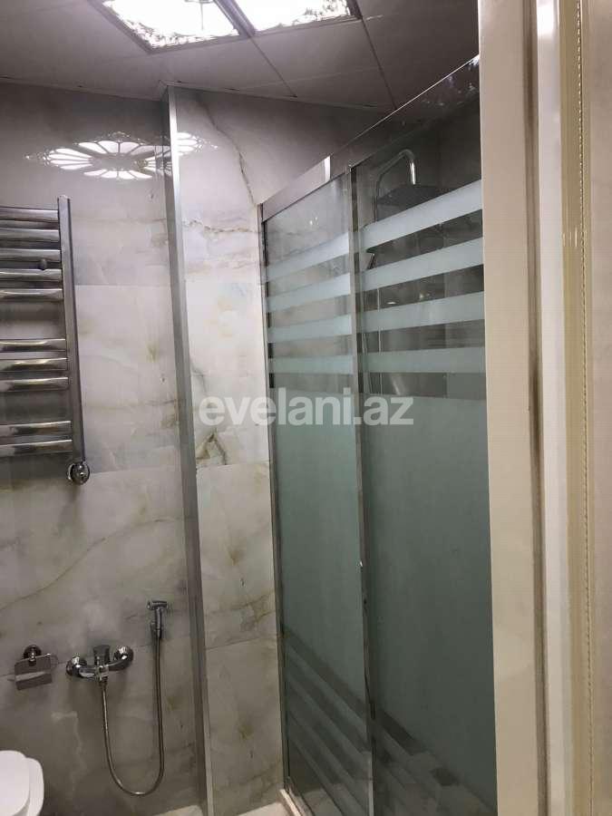Satılır, yeni tikili, 2 otaqlı, 65 m², Bakı, Binəqədi r, 8-ci mikrorayon q.