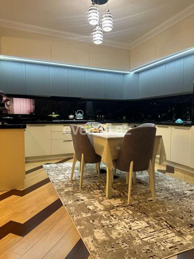 Satılır, yeni tikili, 4 otaqlı, 220 m², Bakı, Xətai r, Şah İsmayıl Xətai m.