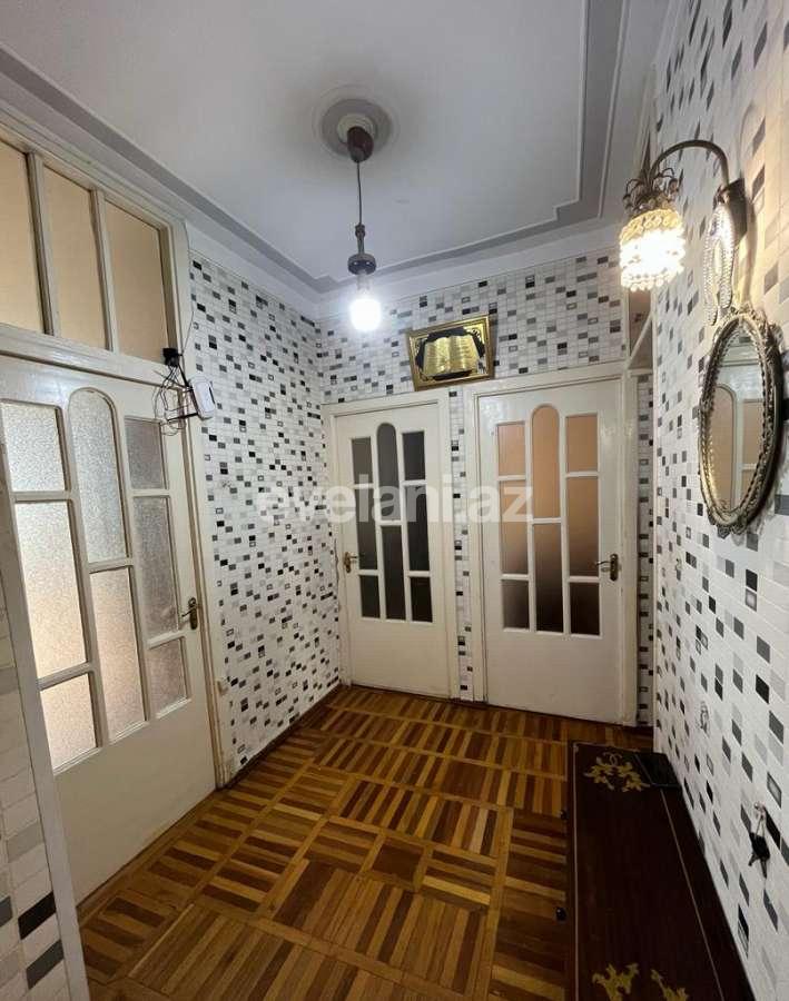 Продаётся, вторичка, 3-комнаты, 49.5 m², Баку, Бинагадинский r, 9-й микрорайон p.