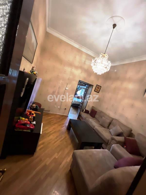 Sale, old building, 4 room, 100 m², Baku, Nasimi r, 28 may m.