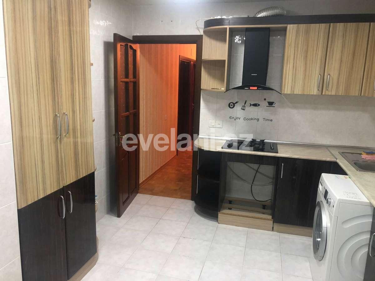 Rent, old building, 3 room, 78 m², Baku, Khatai r, Hazi Aslanov m.