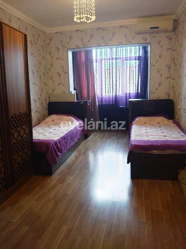 Sale, old building, 3 room, 75 m², Baku, Khatai r, Ahmedli d, Hazi Aslanov m.