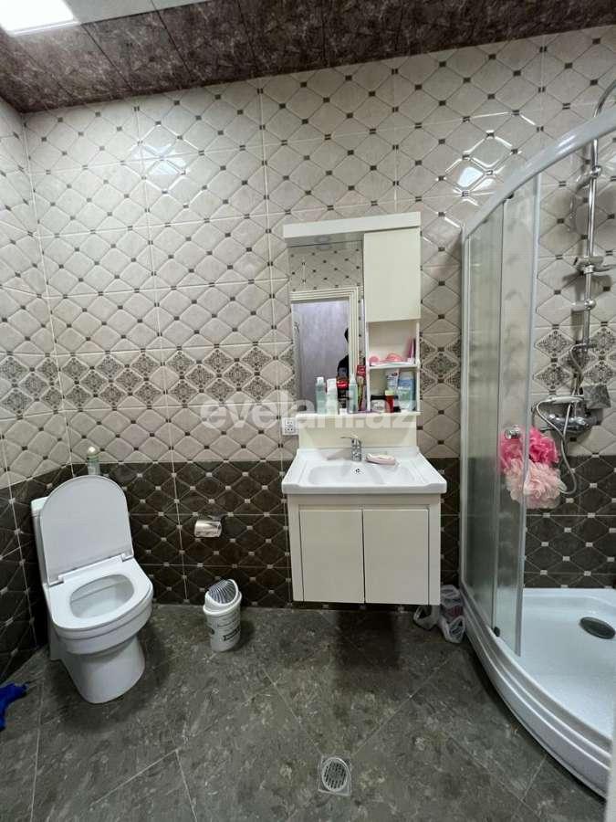 Satılır, yeni tikili, 2 otaqlı, 70 m², Bakı, Nəsimi r, 4-cü mikrorayon q, Memar Əcəmi m.