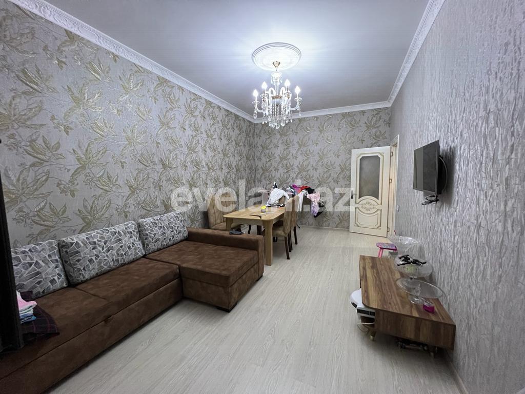 Satılır, yeni tikili, 2 otaqlı, 70 m², Bakı, Nəsimi r, 4-cü mikrorayon q, Memar Əcəmi m.