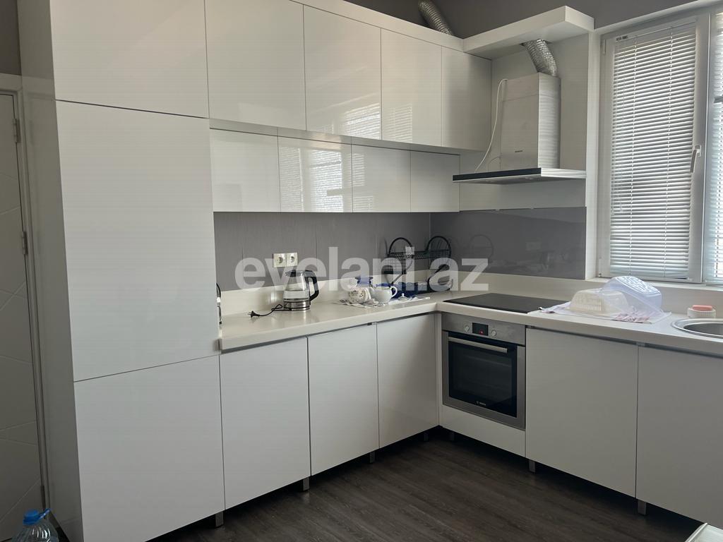 Kirayə verilir, yeni tikili, 4 otaqlı, 200 m², Bakı, Yasamal r, Elmlər Akademiyası m.