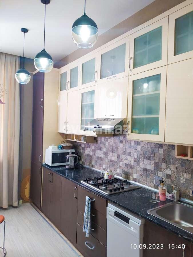 Kirayə verilir, yeni tikili, 3 otaqlı, 90 m², Bakı, Xətai r, Həzi Aslanov m.