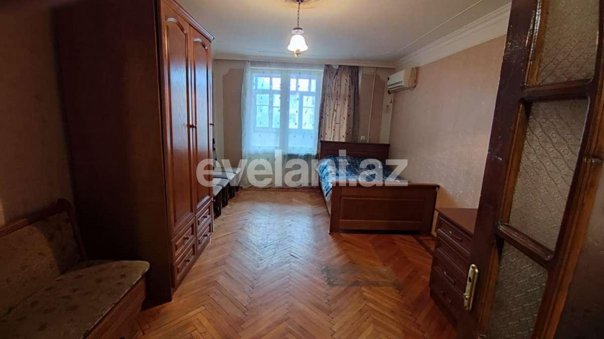 Rent, old building, 3 room, 78 m², Baku, Binagadi r.
