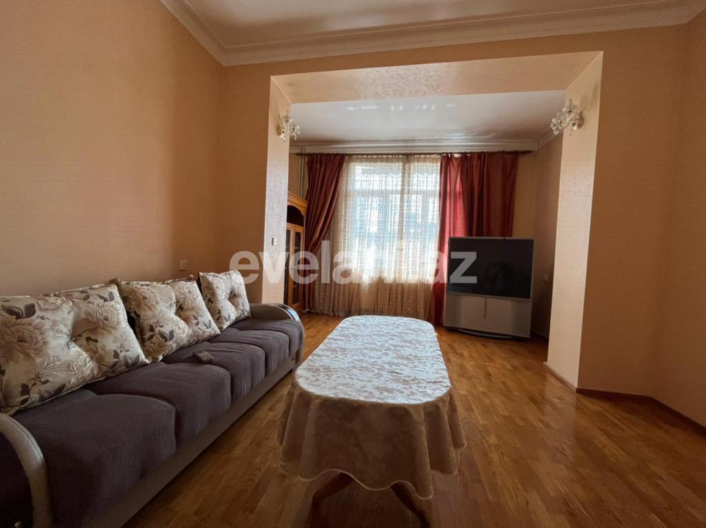 Kirayə verilir, köhnə tikili, 6 otaqlı, 210 m², Bakı, Yasamal r, Elmlər Akademiyası m.