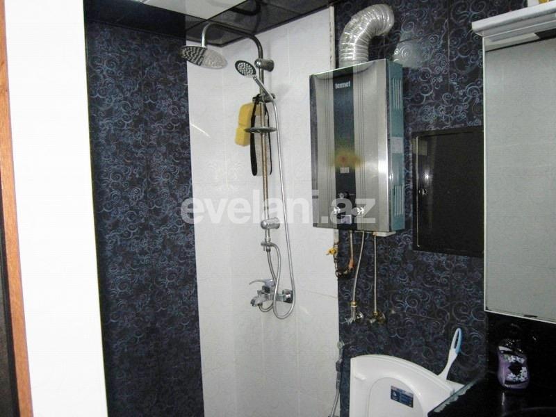 Satılır, köhnə tikili, 3 otaqlı, 80 m², Bakı, Nizami r, 8-ci kilometr q, Neftçilər m.