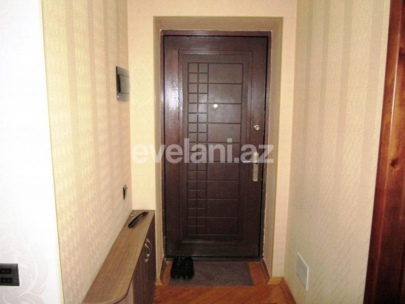 Satılır, köhnə tikili, 3 otaqlı, 80 m², Bakı, Nizami r, 8-ci kilometr q, Neftçilər m.