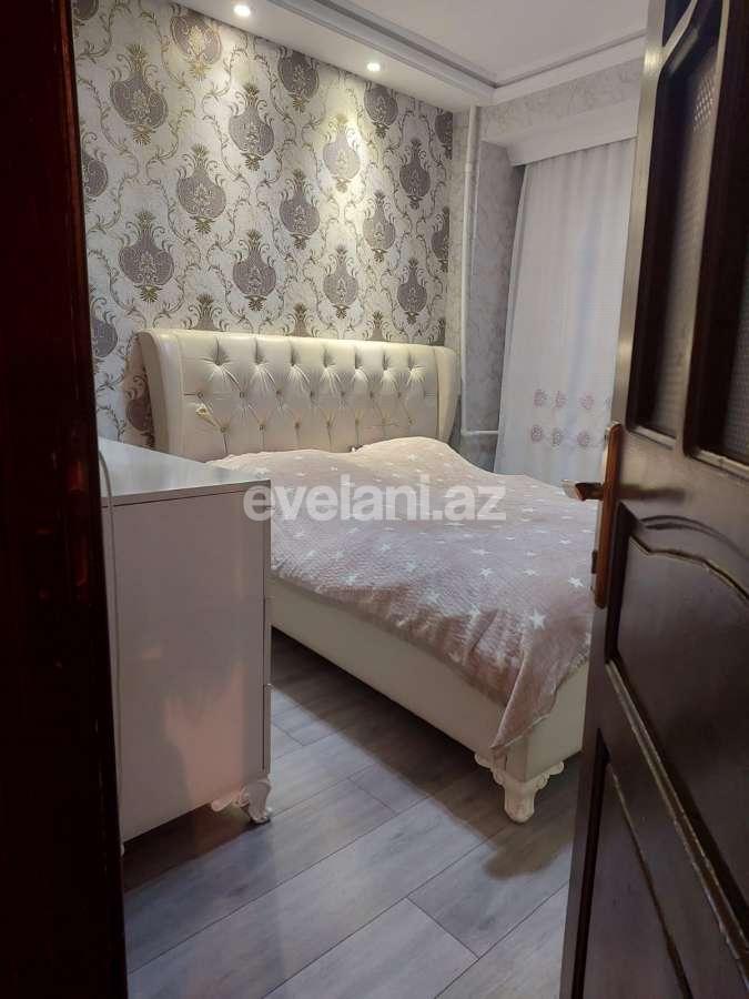 Sale, old building, 3 room, 70 m², Baku, Khatai r, Old Guneshli d.