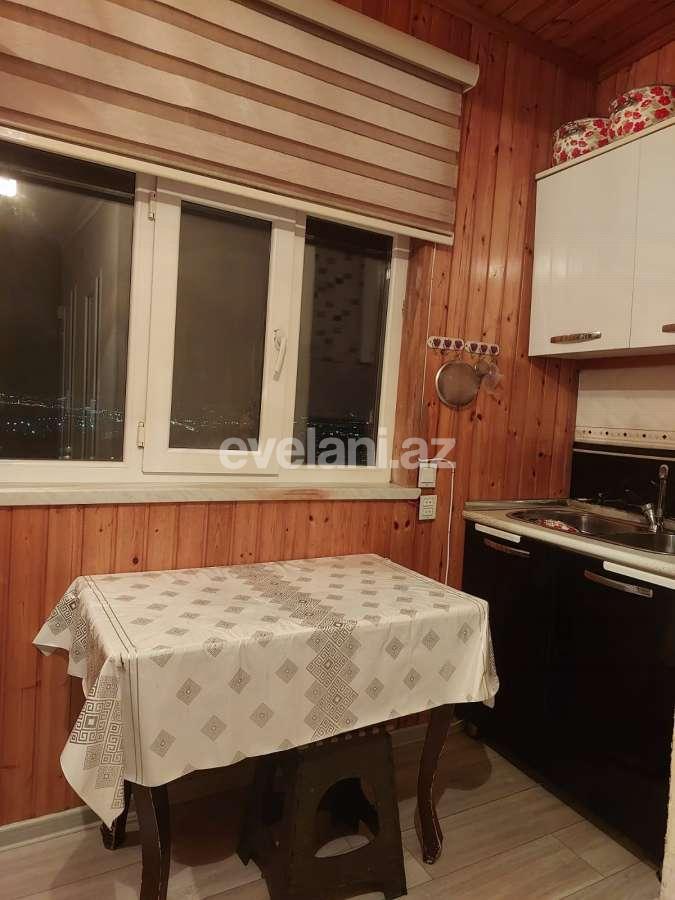 Sale, old building, 3 room, 70 m², Baku, Khatai r, Old Guneshli d.