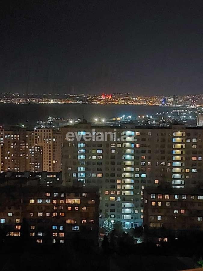 Sale, old building, 3 room, 70 m², Baku, Khatai r, Old Guneshli d.